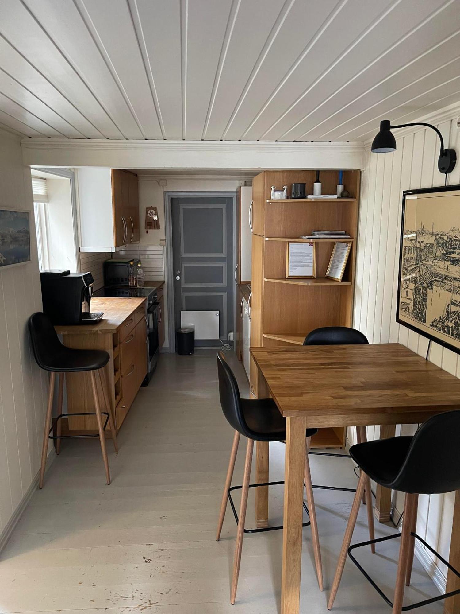 Sjarmerende Historisk Leilighet Midt I Tromsø Buitenkant foto